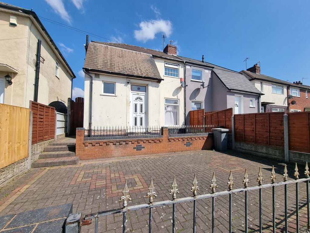 2 bed semidetached house to rent in Whitgreave Street, West Bromwich