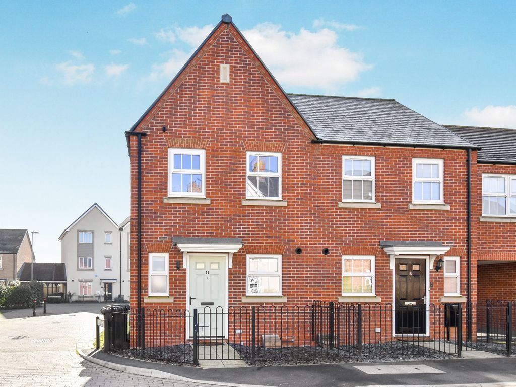 2 bed end terrace house for sale in Frankel Way, Biggleswade SG18 Zoopla