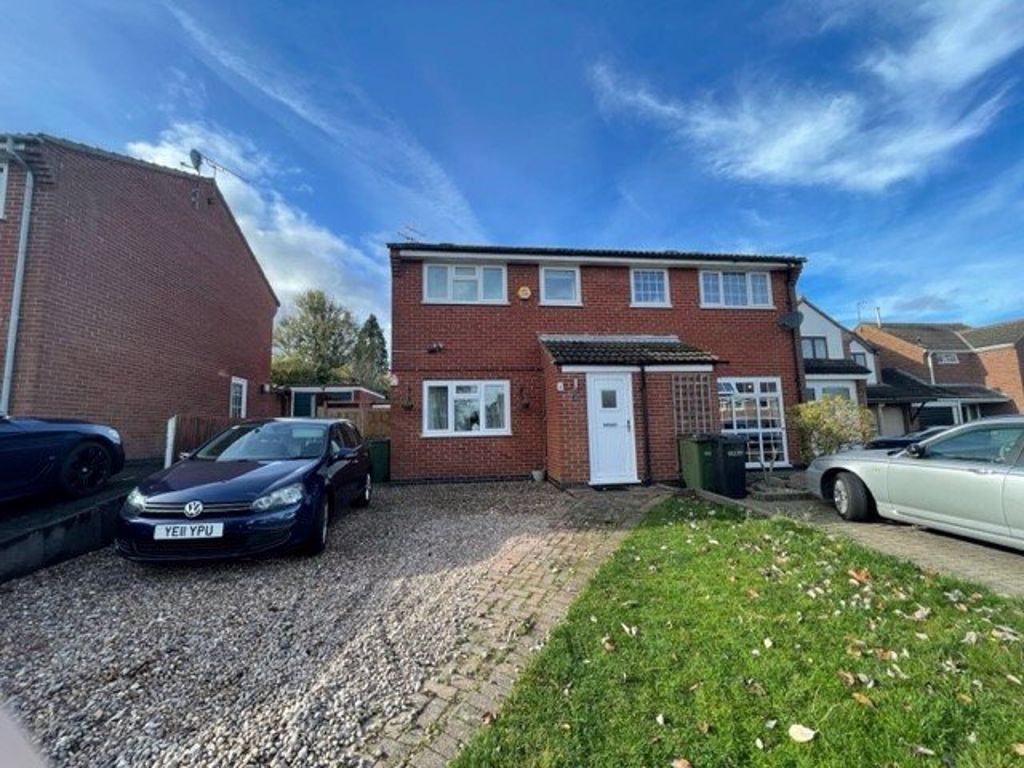 3 bed semidetached house to rent in Ludlow Close, Oadby, Leicester LE2