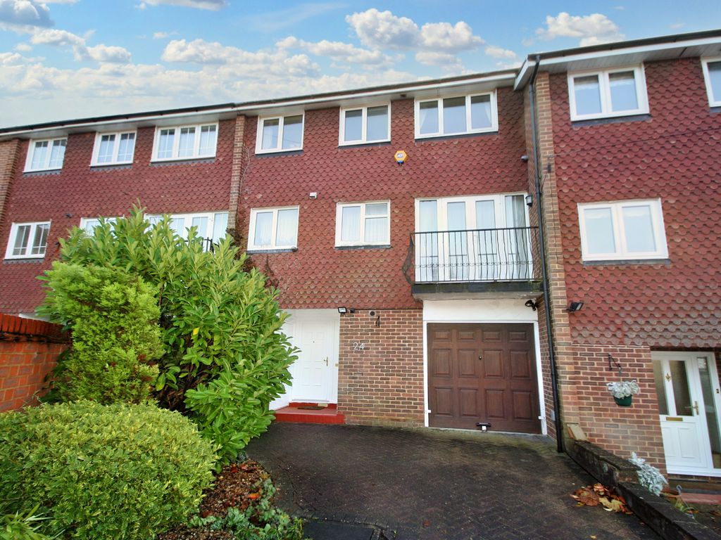 Wentworth Close, Watford WD17  