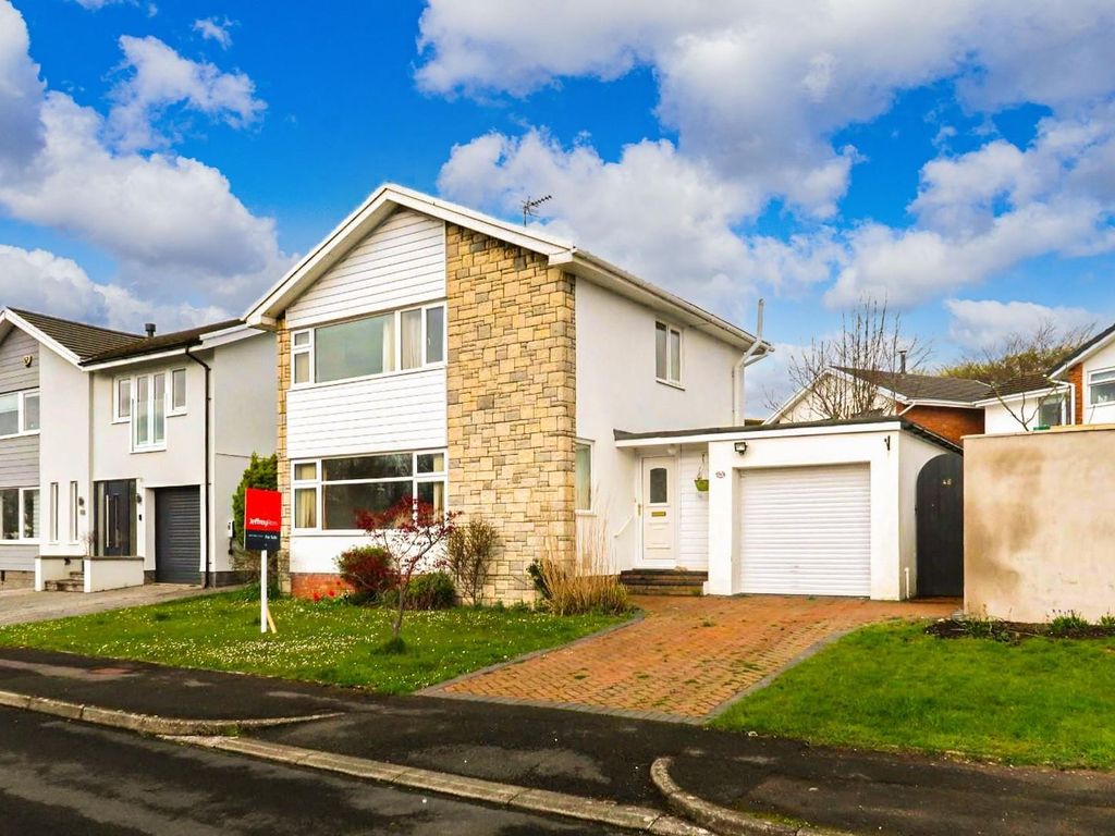 3 bed detached house for sale in Boverton Brook, Boverton, Llantwit