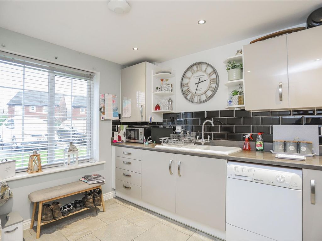 4 bed semidetached house for sale in Lune Road, Clitheroe BB7 Zoopla