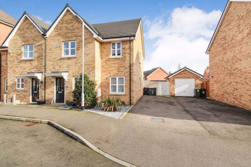 3 bed semidetached house for sale in Norcott Mead, New Cardington MK42