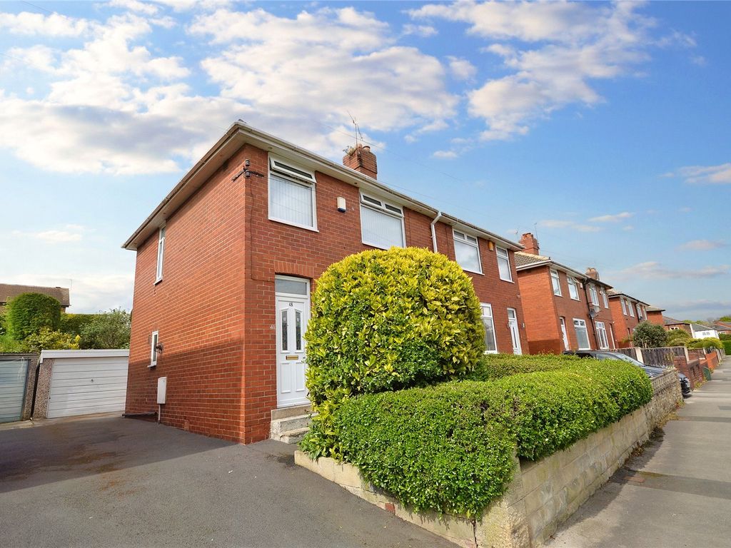 3 bed semidetached house for sale in Wooler Avenue, Leeds, West