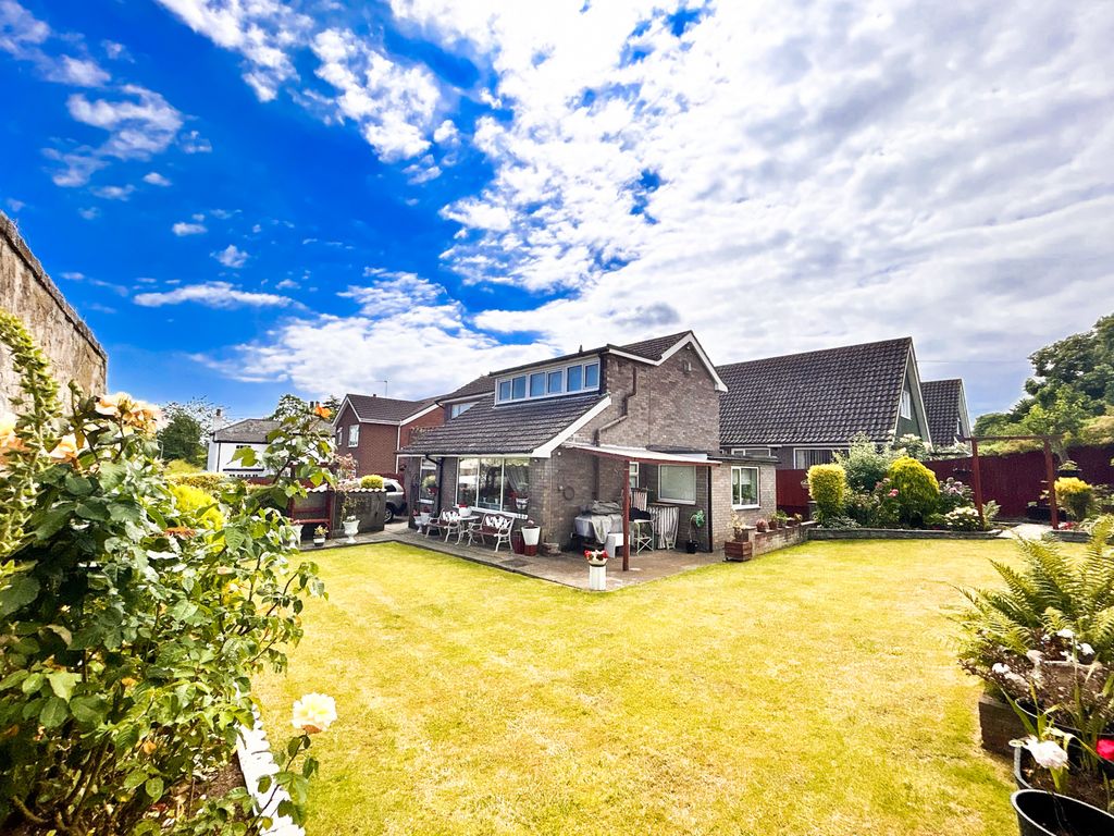 3 bed detached house for sale in Leek Hill, Winterton, Scunthorpe DN15