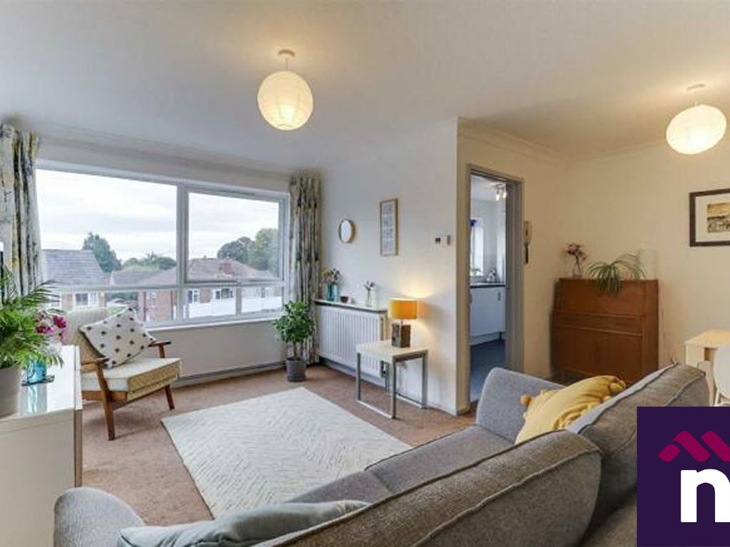 2 bed flat to rent in Wensleydale Court, Stainbeck Lane, Chapel