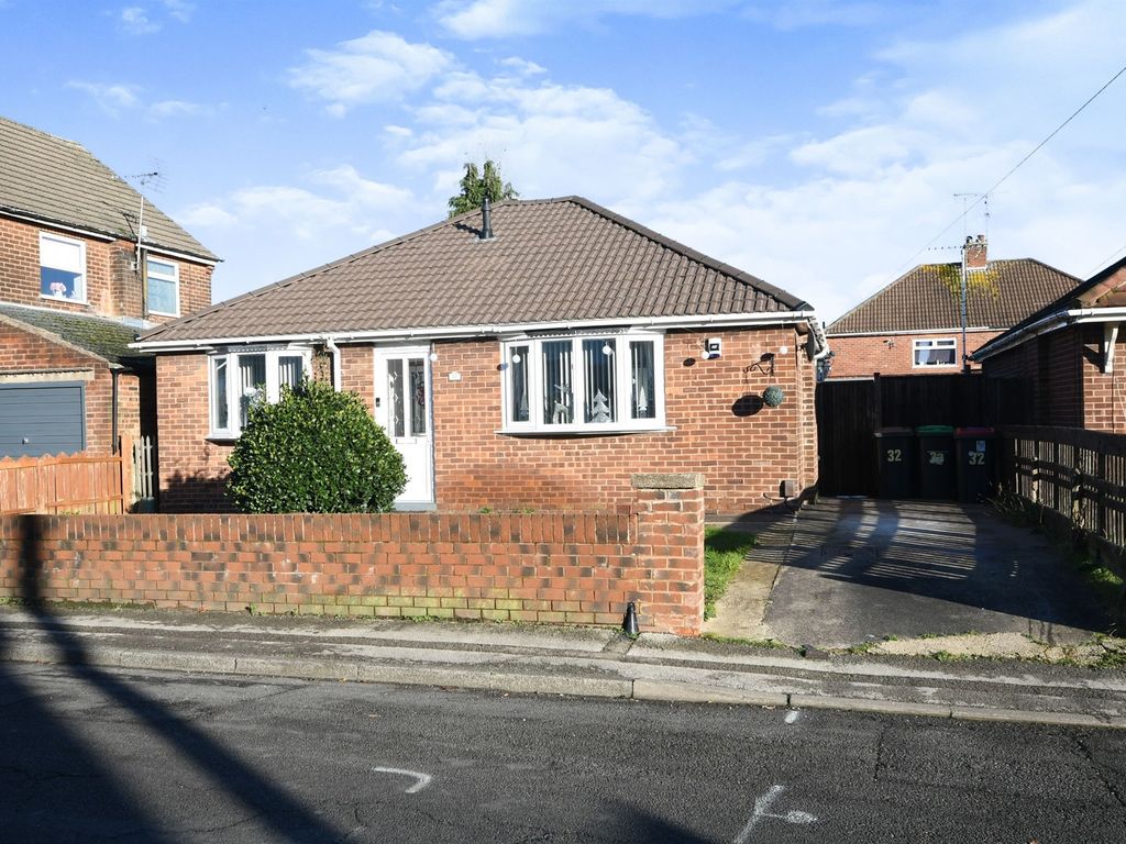 2 bed detached bungalow for sale in Churchmeade, Blackwell Road