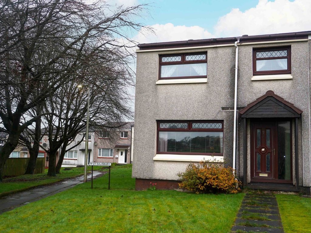 3 bed end terrace house for sale in Salisbury, Calderwood, East