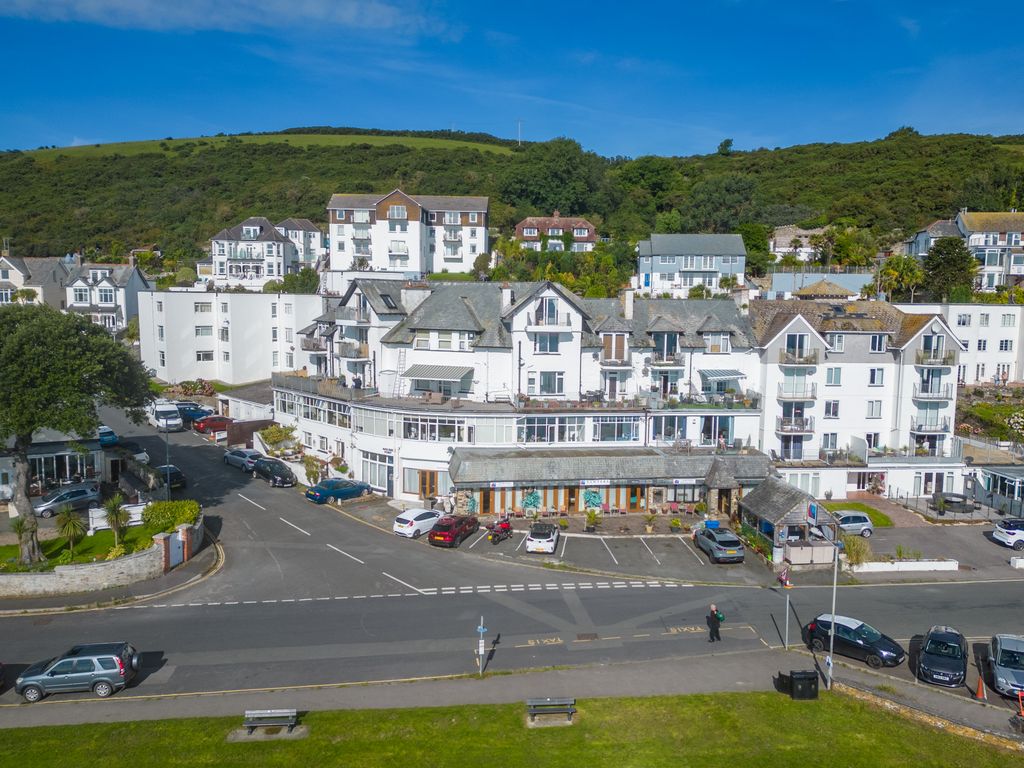 2 bed flat for sale in Marine Drive, Looe PL13, £180,000 Zoopla