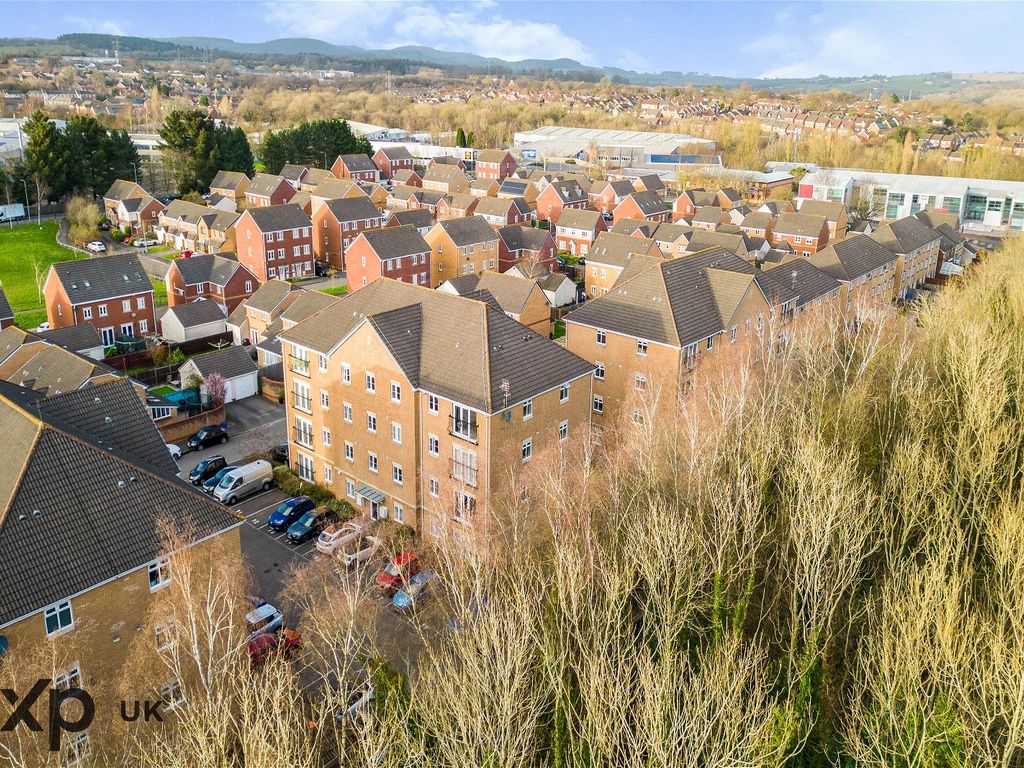 2 bed flat for sale in Wyncliffe Gardens, Pentwyn, Cardiff CF23, £150,000 Zoopla