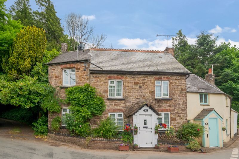 3 bed semidetached house for sale in Oakfield Road, Hatherleigh