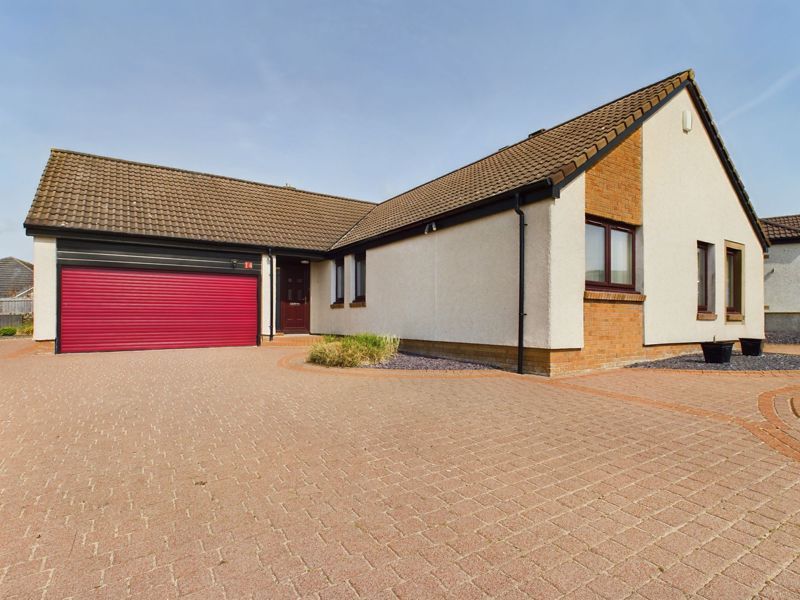3 bed detached bungalow for sale in Hillhouse Farm Gate, Lanark ML11