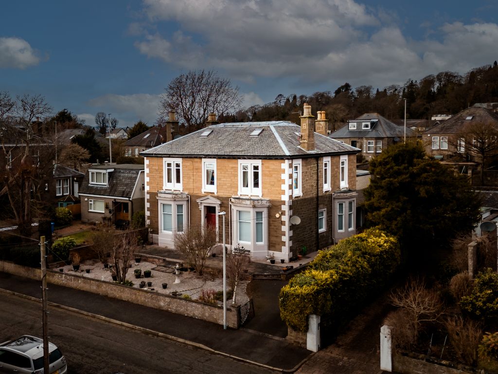 4 bed flat for sale in 384 Blackness Road, Dundee DD2, £299,000 Zoopla