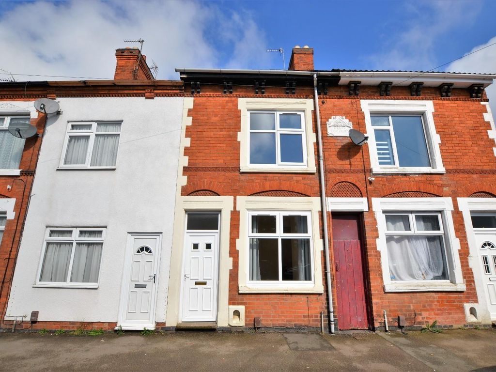 3 bed terraced house to rent in Bassett Street, Wigston LE18, £950 pcm