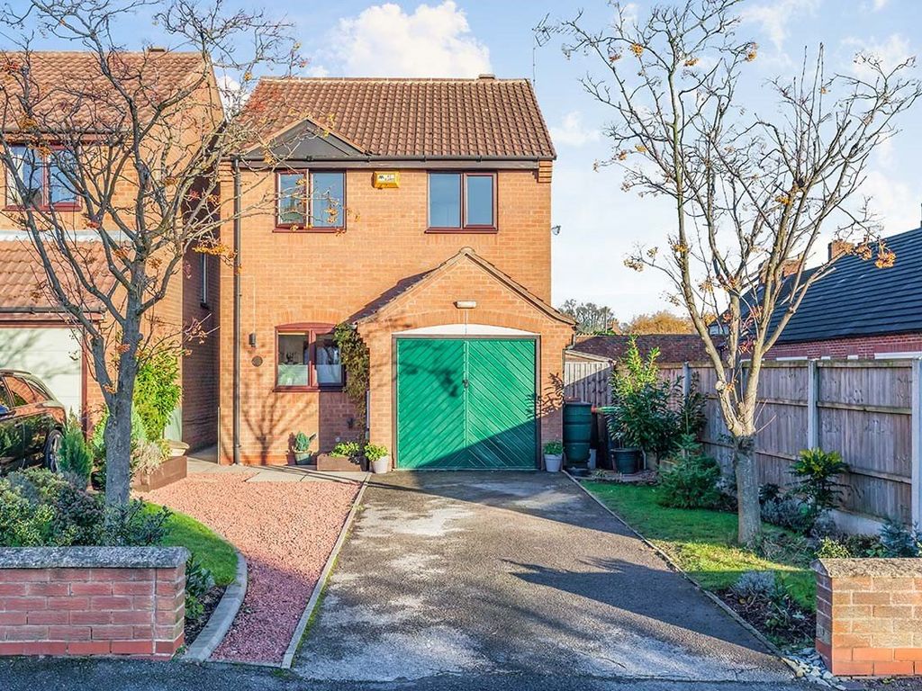 3 bed detached house for sale in palmerston street, underwood, nottingham ng16
