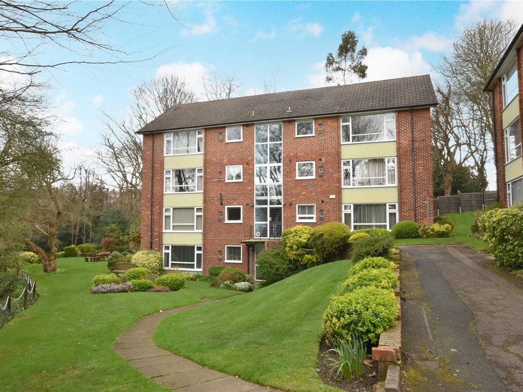 2 bed flat to rent in Lubbock Road, Chislehurst BR7, £1,650 pcm Zoopla