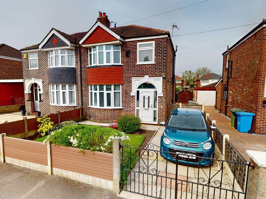 3 bed semidetached house for sale in Winster Avenue, Stretford