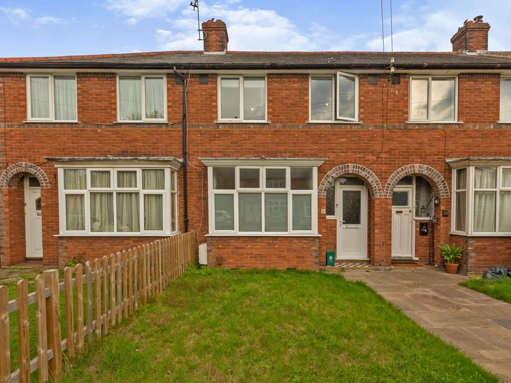 Clinton Crescent Aylesbury HP21  