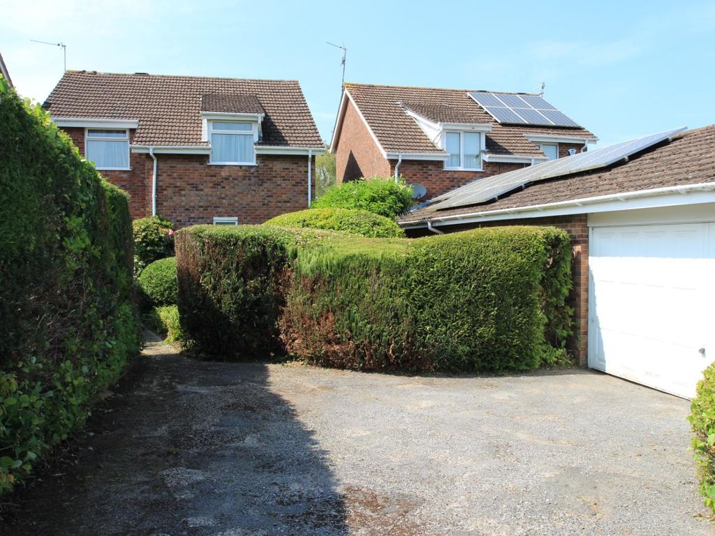 4 bed detached house for sale in Vernon Close, Saltford, Bristol BS31