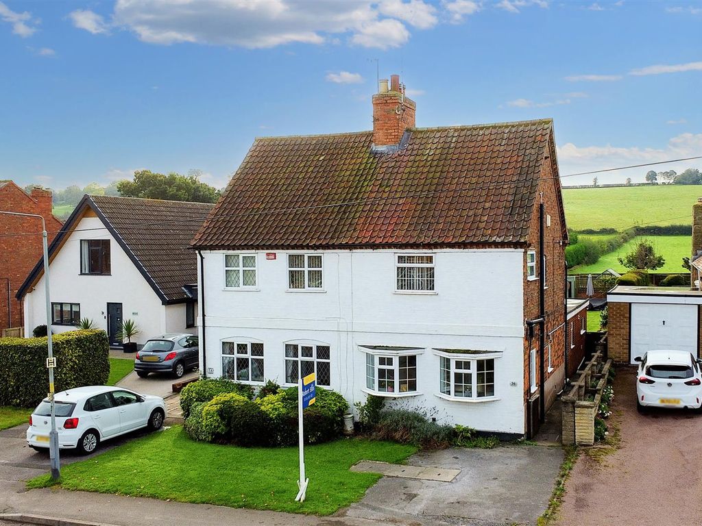 2 bed semidetached house for sale in Bonner Lane, Calverton