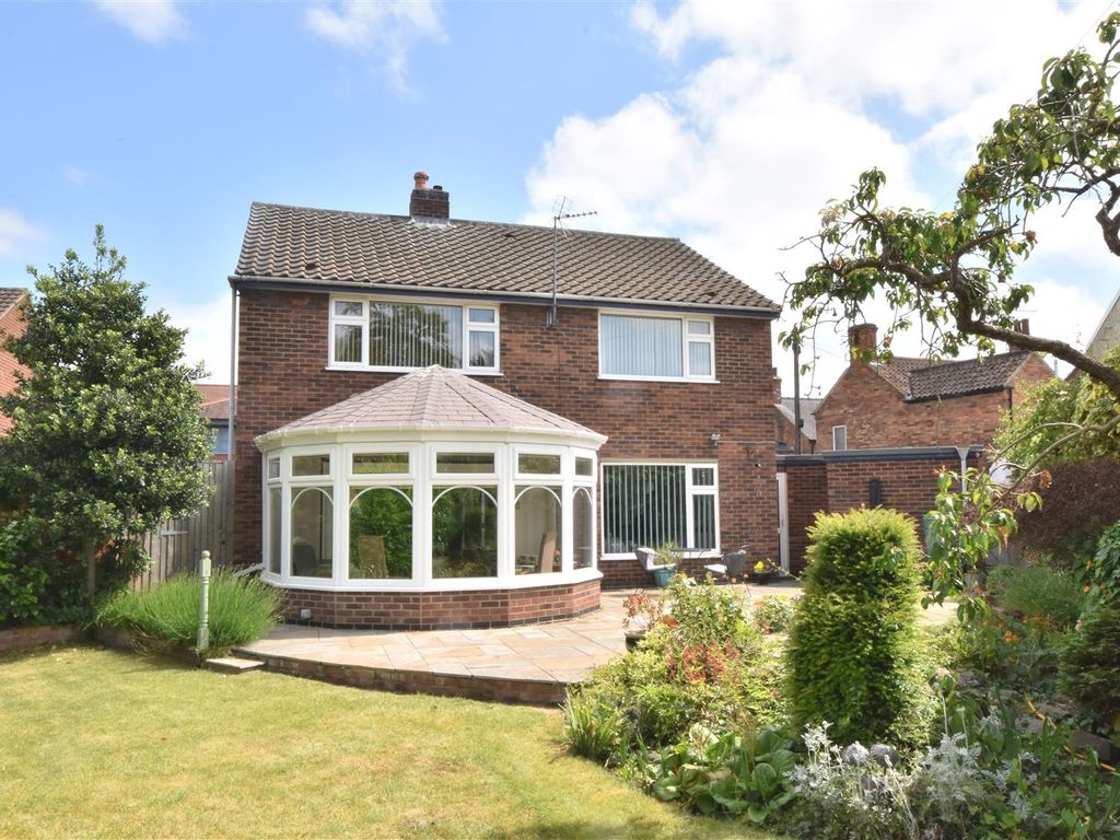 4 bed detached house for sale in Balderton Gate, Newark NG24 Zoopla