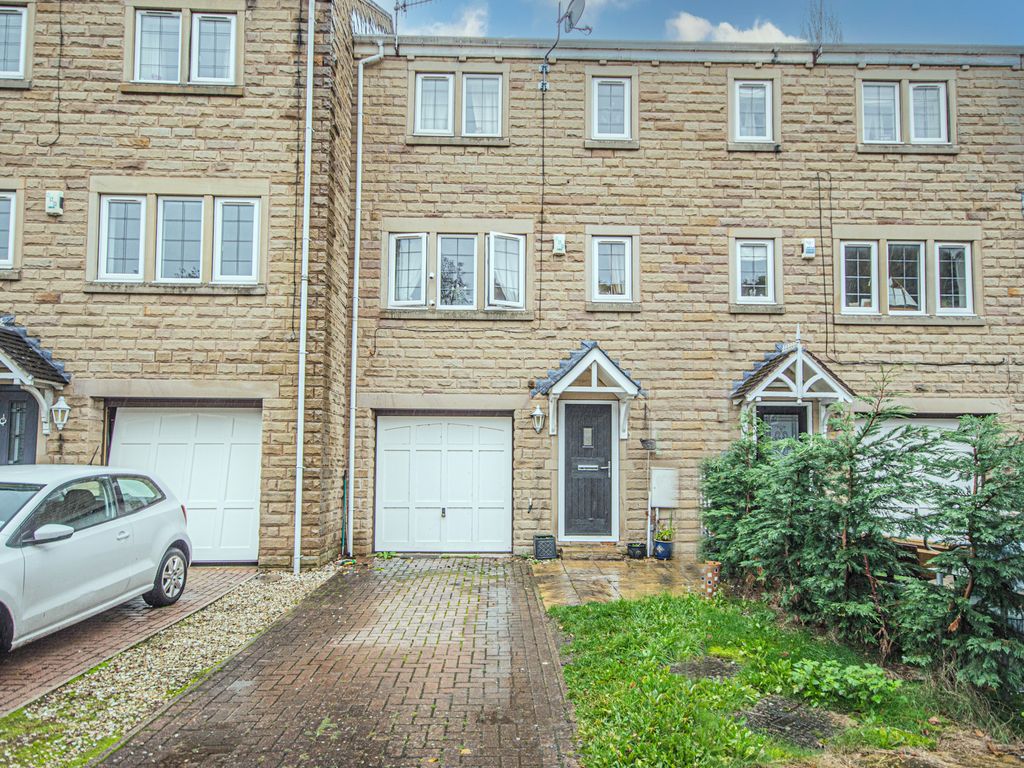 4 bed terraced house for sale in Holmebank Mews, Brockholes, Holmfirth