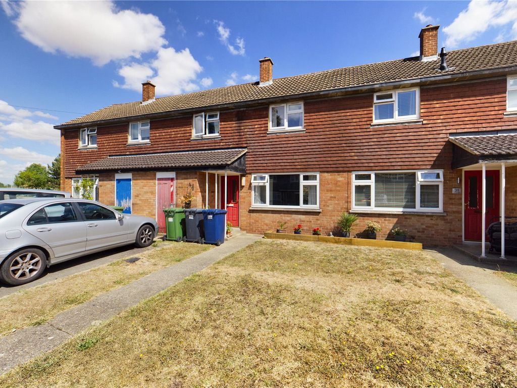 2 bed terraced house for sale in Durham Way, Wyton, Huntingdon