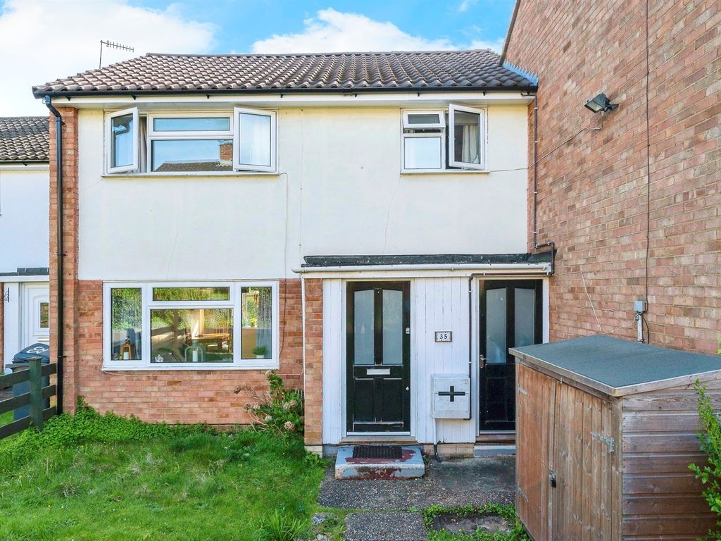 3 bed terraced house for sale in Wood View, Hemel Hempstead HP1, £