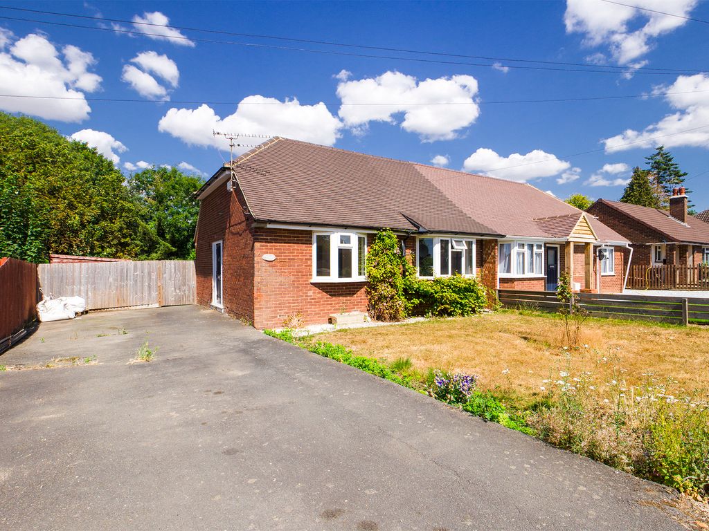 2 bed semidetached bungalow for sale in Beaumont Way, Hazlemere, High