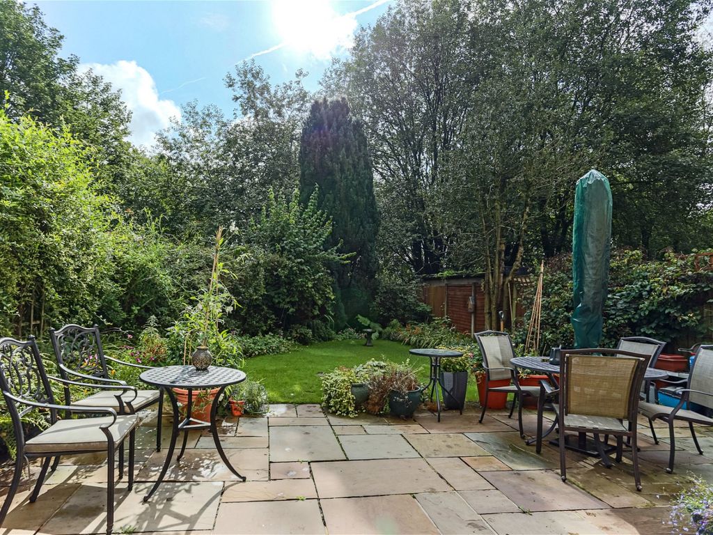 3 bed semidetached house for sale in Haslingden Road, Rawtenstall