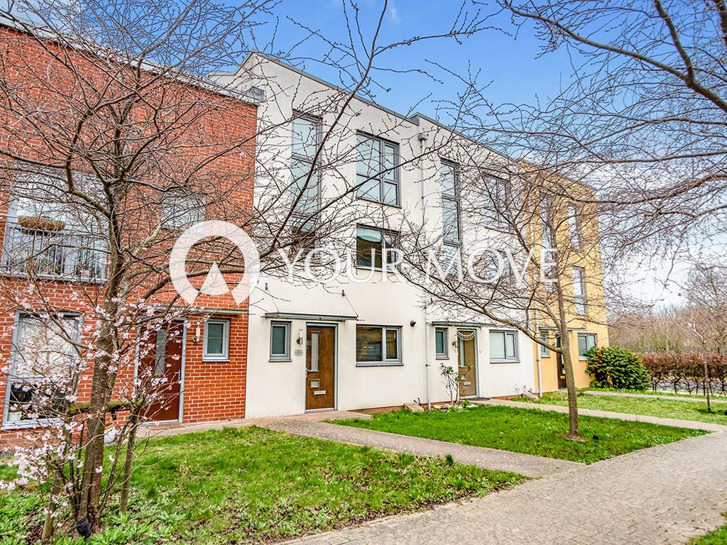 4 bed terraced house for sale in Vimy Drive, Dartford, Kent DA1 Zoopla