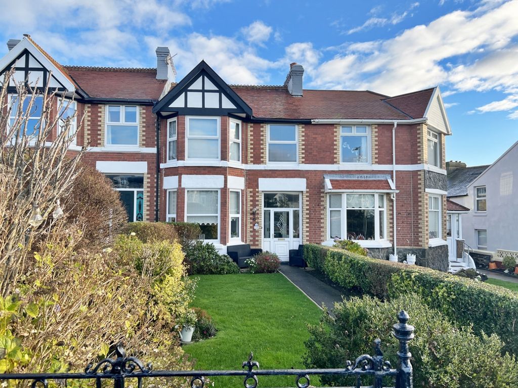 4 bed terraced house for sale in Royal Avenue, Onchan, Isle Of Man IM3