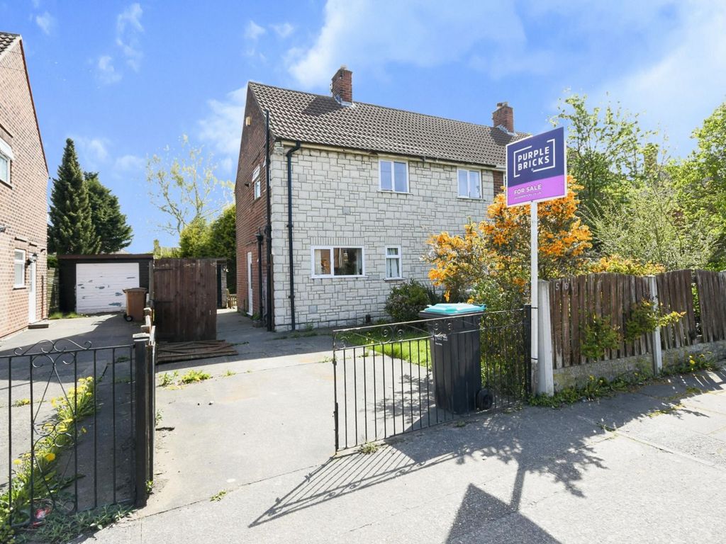 3 bed semidetached house for sale in Beech Tree Avenue, Mansfield