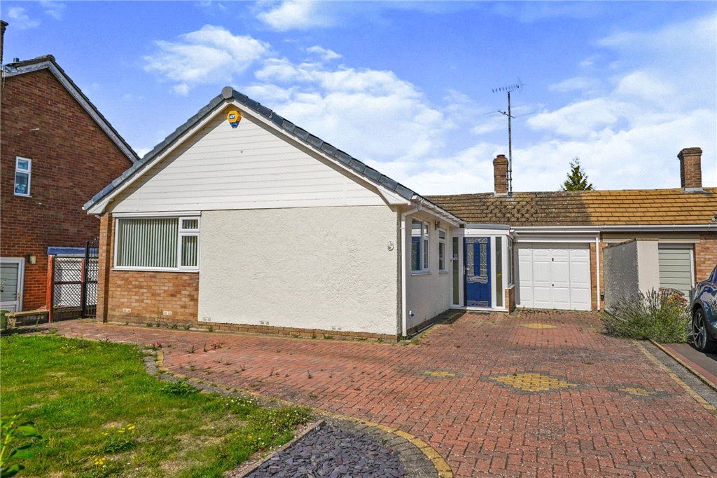 Paddocks Lane, Cheltenham, Gloucestershire GL50  