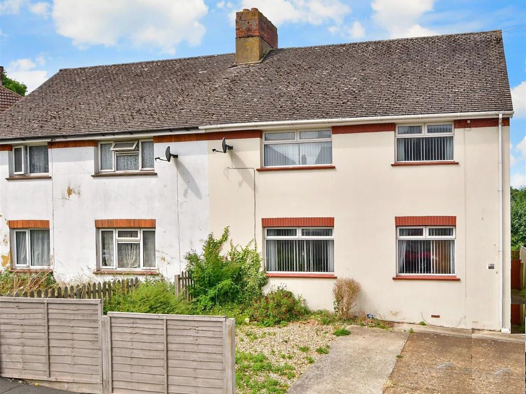 3 bed semidetached house for sale in Winston Road, Newport, Isle Of