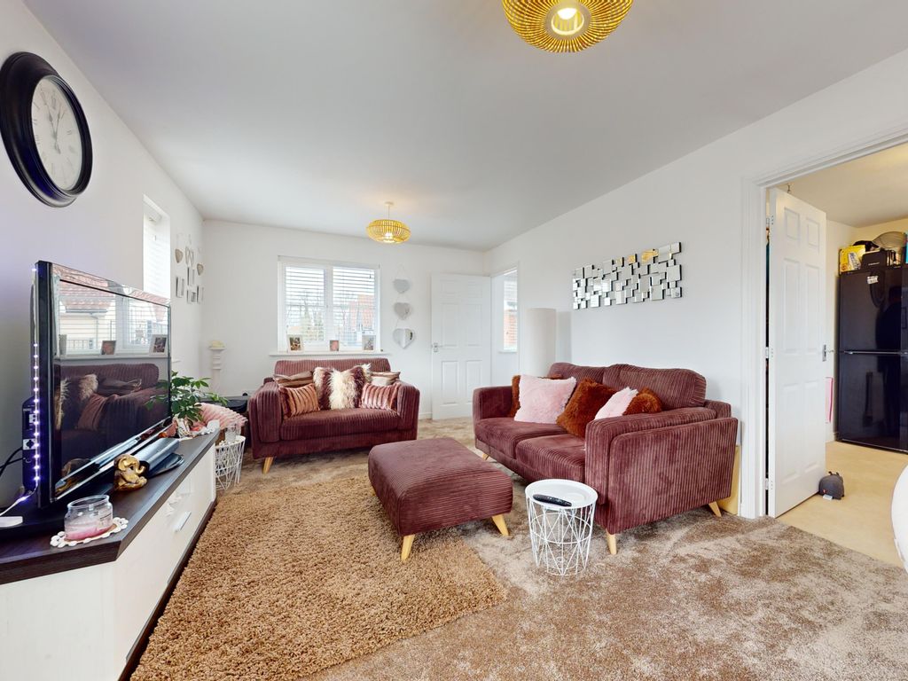 1 bed flat for sale in Broadview Close, Bridgefield, Ashford, Kent TN25