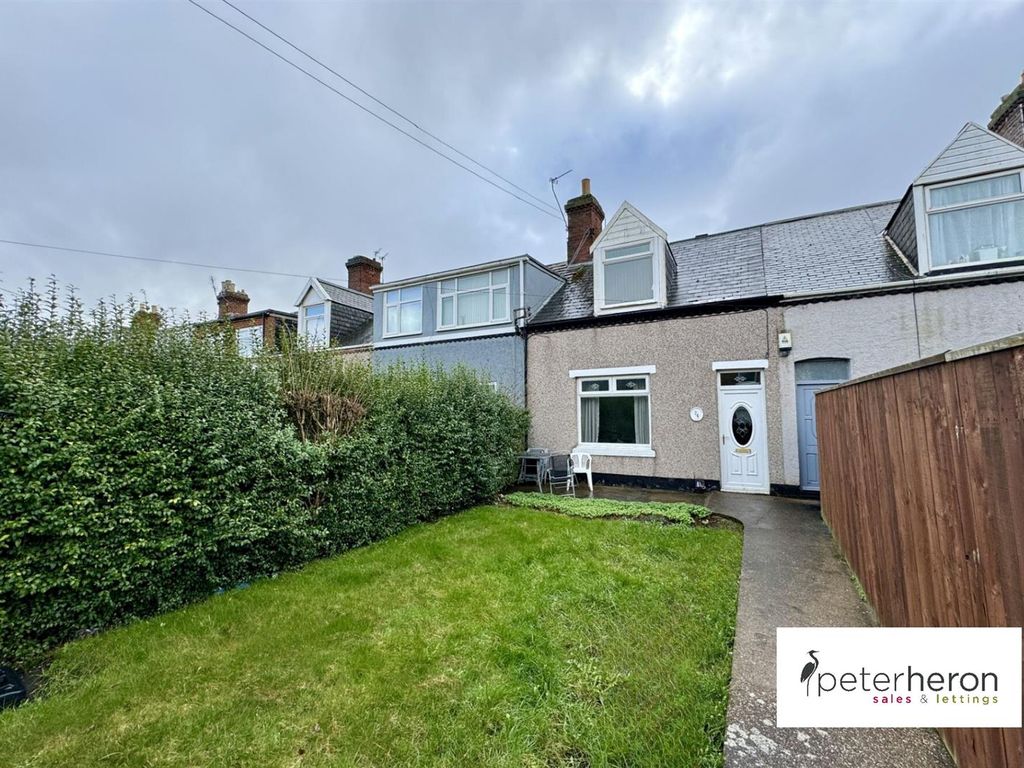 2 bed terraced house for sale in Silksworth Terrace, Silksworth