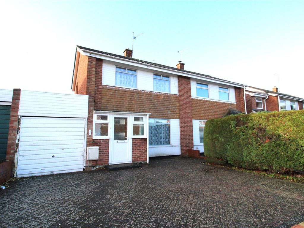 2 bed semidetached house for sale in Swallowfield Avenue, Old Walcot, Swindon, Wiltshire SN3, £