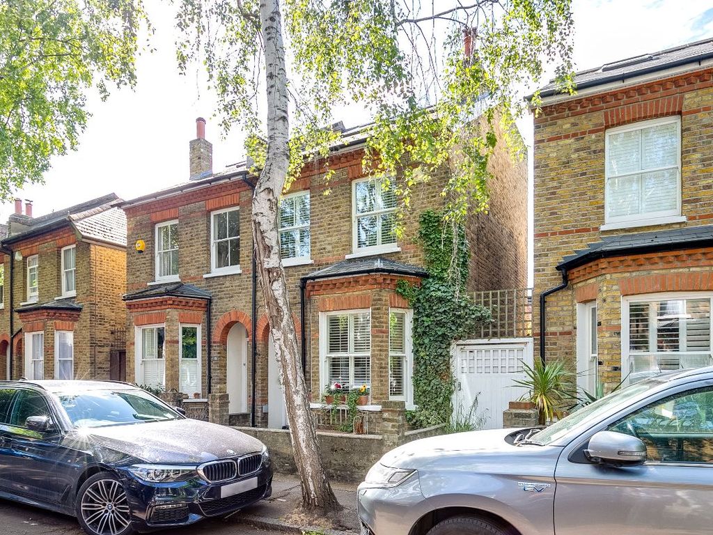 3 bed semidetached house for sale in South Western Road, St Margarets