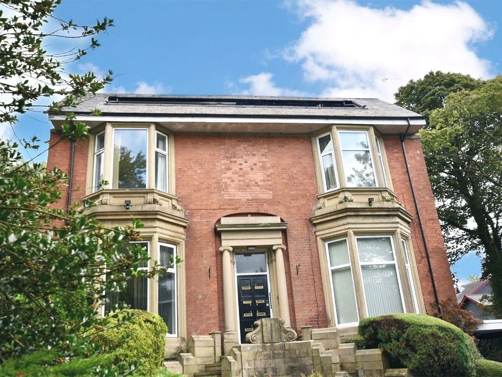 3 bed flat for sale in East Park Court, East Park Road, Blackburn BB1