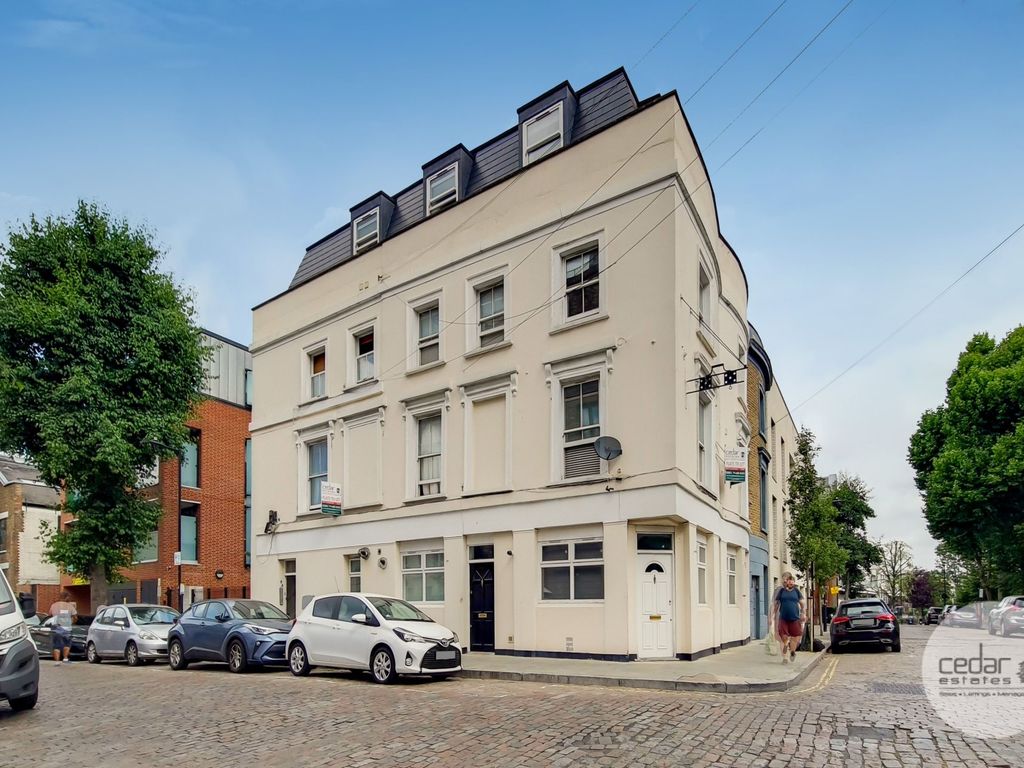 Studio to rent in Woodfield Road, London W9 Zoopla