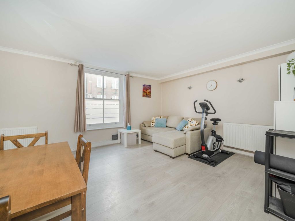 2 bed flat to rent in King Street, London W6, £2,002 pcm Zoopla