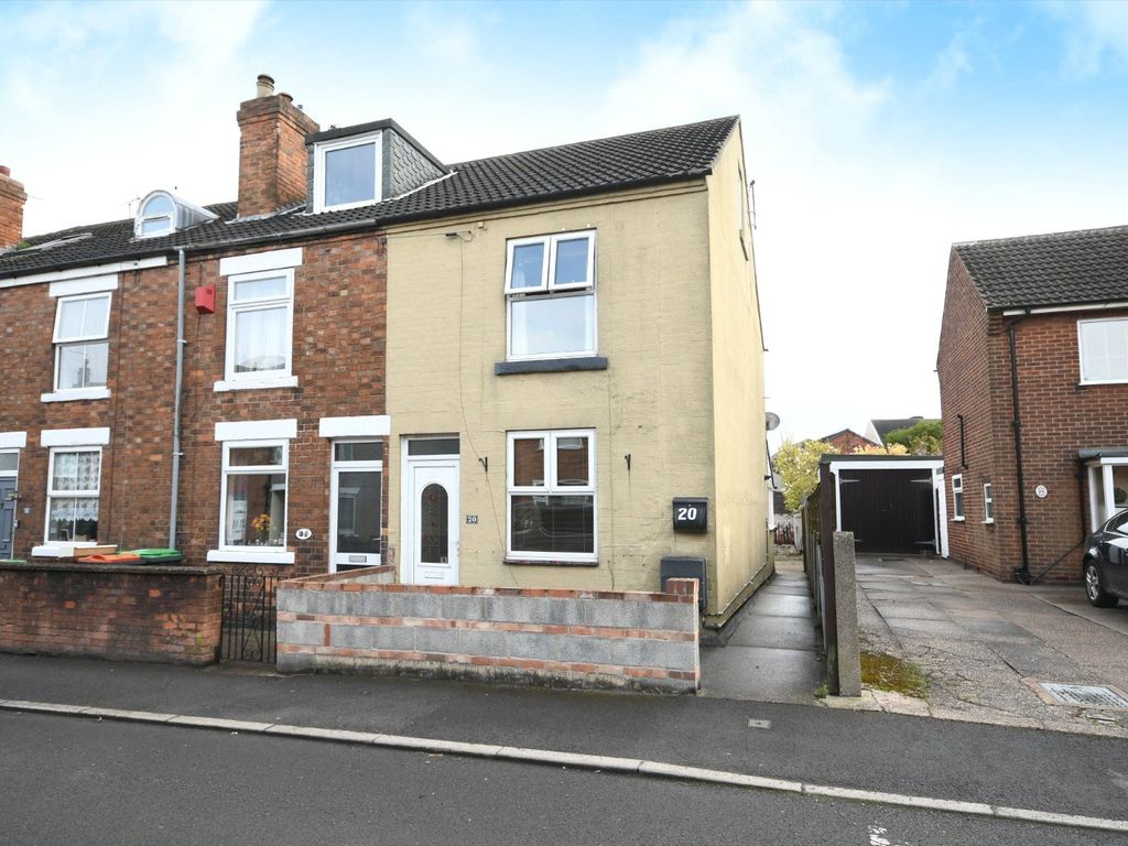 3 bed end terrace house for sale in Sherwood Street, Huthwaite, Sutton