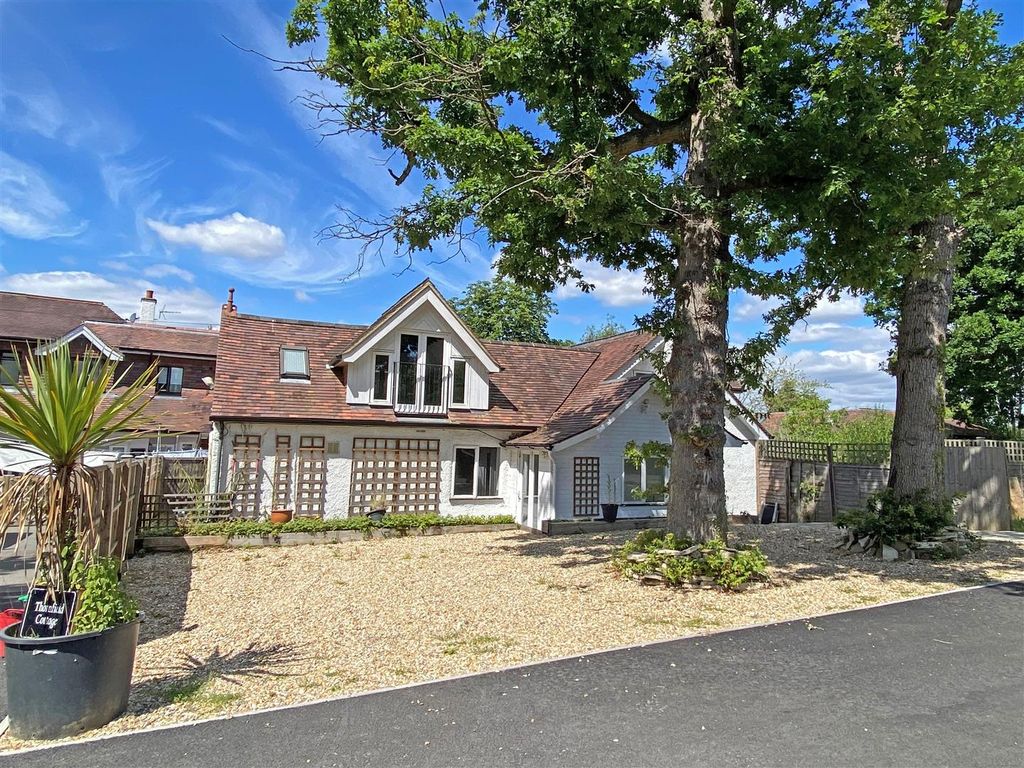 Perrywood Business Park, Honeycrock Lane, Redhill RH1  
