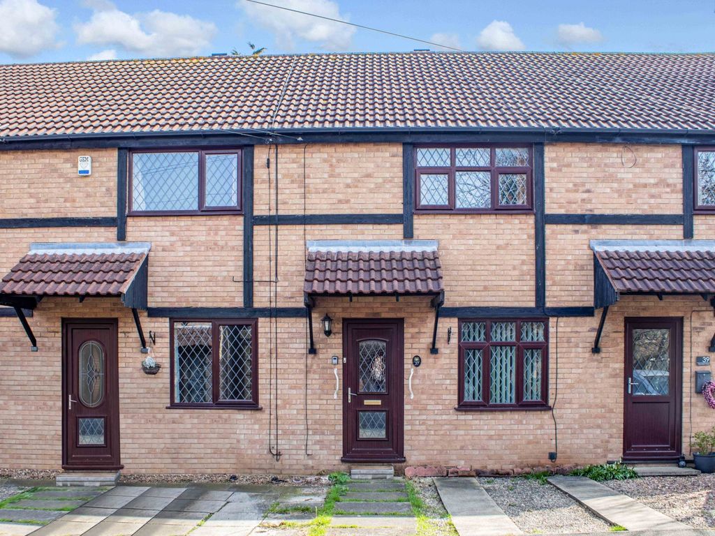 2 bed terraced house for sale in Howard Close, Long Eaton, Nottingham