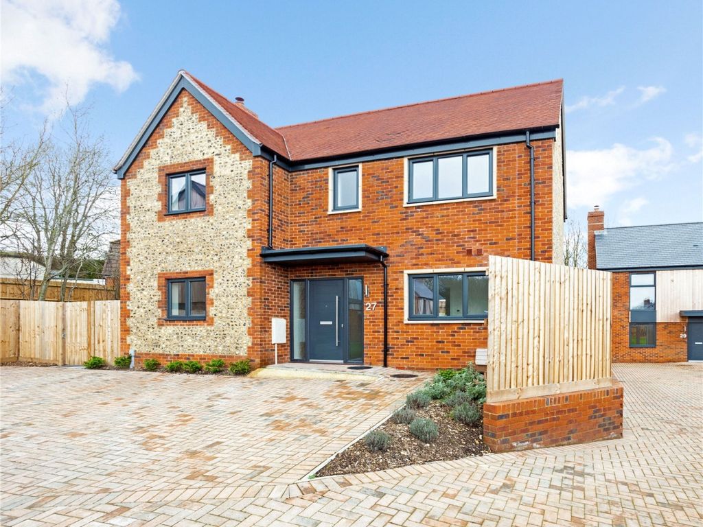 4 bed detached house to rent in Riverside Rise, Allington, Salisbury