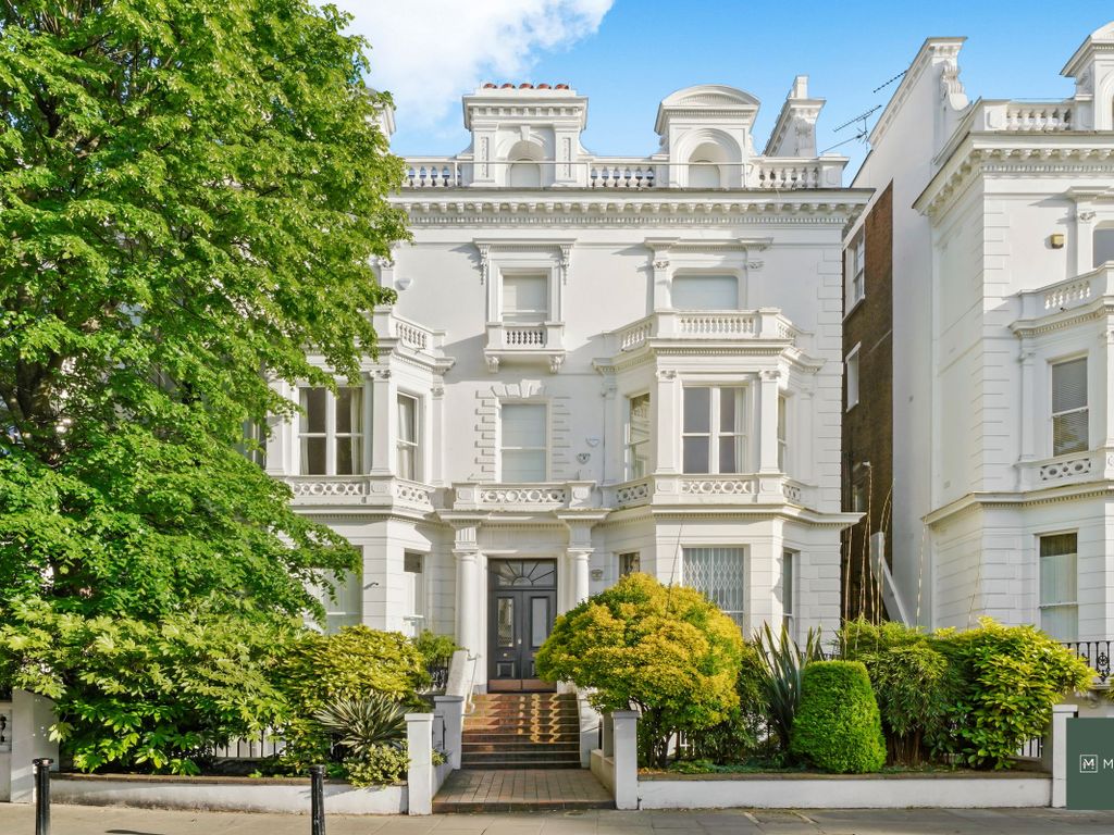 1 bed flat for sale in Pembridge Square, London W2, £1,525,000 Zoopla