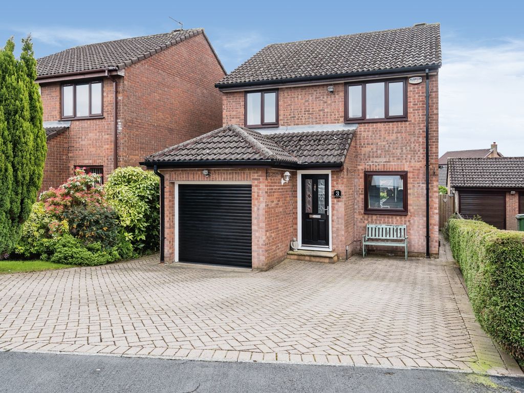 3 bed detached house for sale in Close, Westhoughton, Bolton