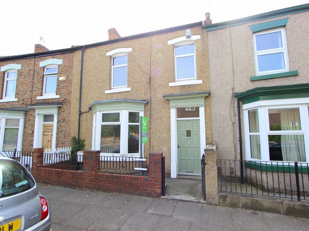 3 bed terraced house for sale in St. Johns Crescent, Darlington DL1 Zoopla