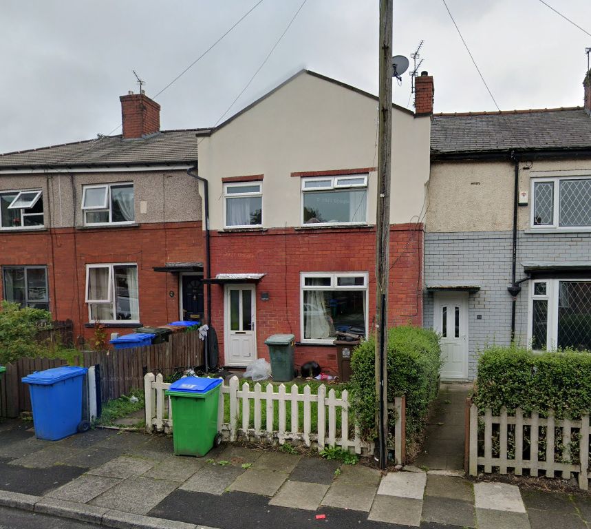 3 bed terraced house for sale in Green Lane, Middleton M24, £139,950